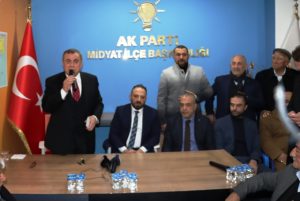 Midyat İlçesinde AK Parti’den yeniden Başkanlığında gösterilen mevcut başkan Veysi