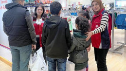 İhtiyaç sahibi çocuklara yardım