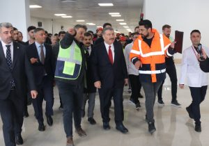 Sağlık Bakanı Koca, “Şu an faaliyette olan 24, inşaatı devam