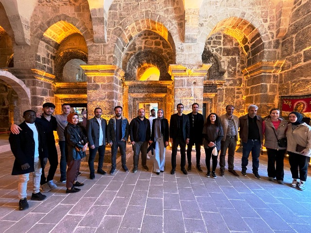 Mardin Artuklu Üniversitesi Neriman ve Celal Özel Nusaybin Meslek Yüksekokulu,