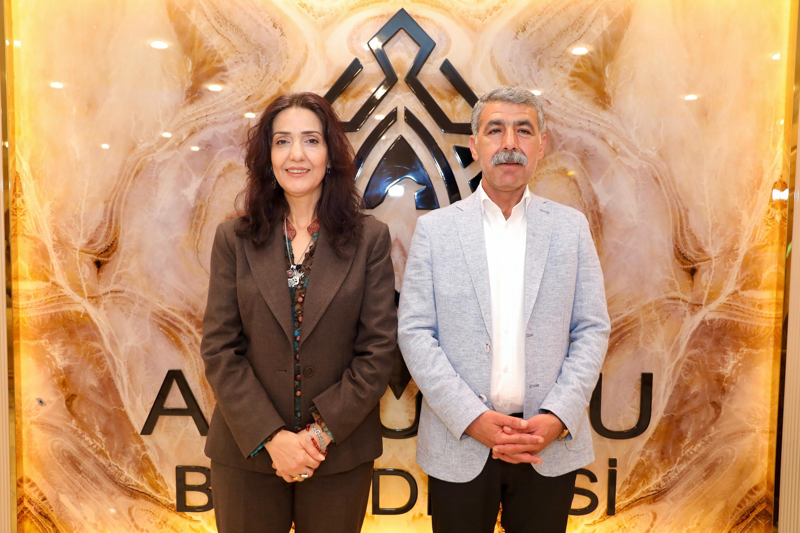 Artuklu Belediyesi Eşbaşkanları Mehmet Ali Amak ve Münevver Ölker, Ramazan