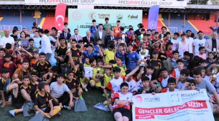 Mardin’de futbol turnuvası düzenlendi