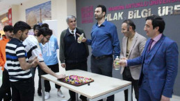 Memleketlerine Bayram Şekerleriyle Uğurlandılar