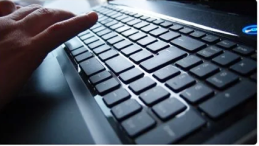 “Teknoloji bağımlılığı” ile “siber zorbalık” konuları yeni müfredatta