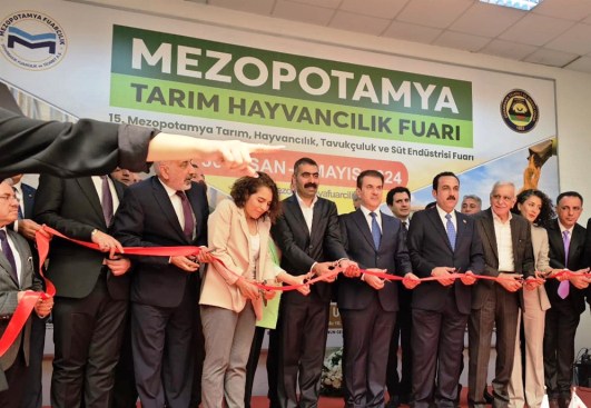 Başkan Türk Diyarbakır’da Fuara Katıldı 