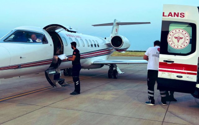 Ambulans uçak karaciğer yetmezliği olan çocuk için havalandı