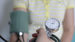 GSS’lilerden belirlenen oranın üzerinde ilave ücret alanlara ceza