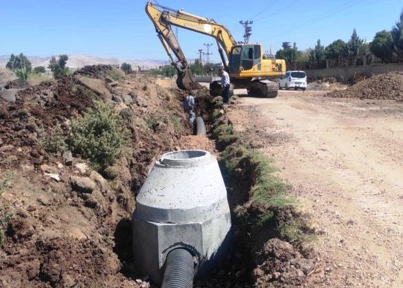 Derik Kovanlı Mahallesinin 10 yıllık altyapısı yenilendi