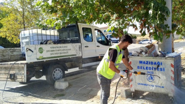 Mazıdağı’da Çöp Konteynerleri Temizlendi