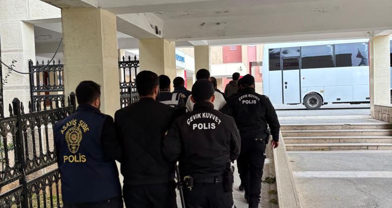 Silahlı kavgaya 4 tutuklama