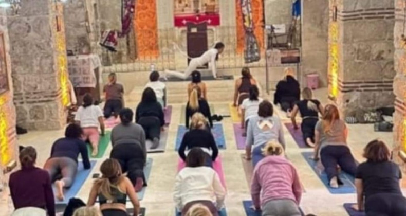 Kilise’de Yoga’ya sert tepki 
