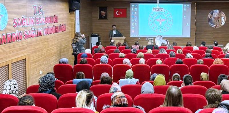 Mardin İl Sağlık Müdürlüğü, kanserle mücadelede bilinçlendirme çalışmalarına hız kesmeden