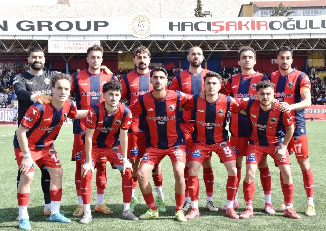 Mardinspor Saha ve Seyircisi önünde karşılaştığı Turgutluspor’a 1 puan kaptırdı,