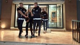 Nusaybin’de polise çarpan sürücü tutuklandı