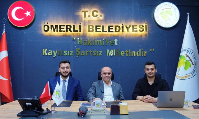 Ömerli Belediye Başkanı Hüsamettin Altındağ ve AK Parti Ömerli Gençlik