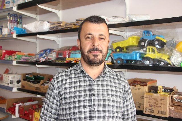 Mardinli esnaf Mehmet Veske, yaz aylarında artan dondurma ve içecek