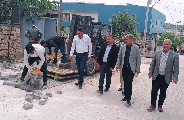 Artuklu Belediyesi Fen İşleri Müdürlüğü ekipleri, Kabala Mahallesi’nde altyapı çalışmaları