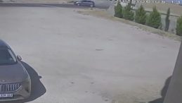 Motosiklet sürücüsünün öldüğü kaza anı güvenlik kamerasında