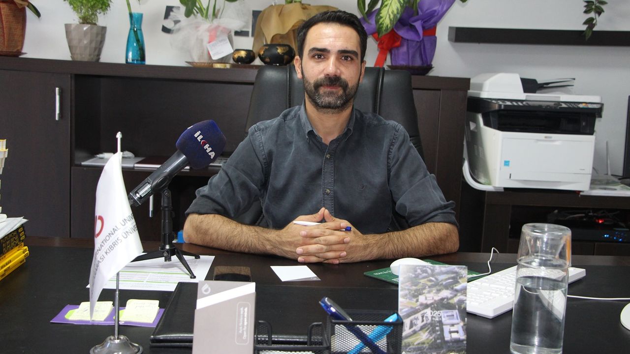 YKS yerleştirme sonuçlarının açıklanması üzerine konuşan Rehberlik öğretmeni İbrahim Kılınç,
