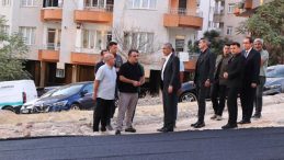 Vali Akkoyun, Ravza Caddesi’ndeki Asfalt Çalışmalarını Yerinde İnceledi
