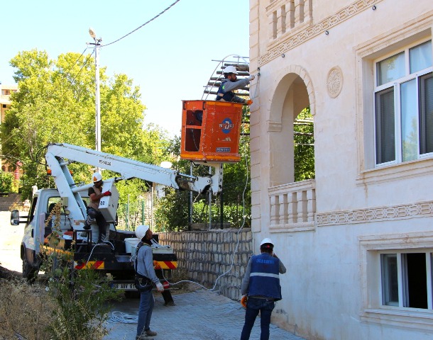 Mardin’in Yeşilli ilçesi, Dicle Elektrik tarafından gerçekleştirilen 62 milyon TL’yi
