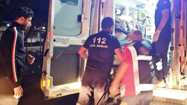 Midyat’ta iki araç çarpıştı: 2 yaralı