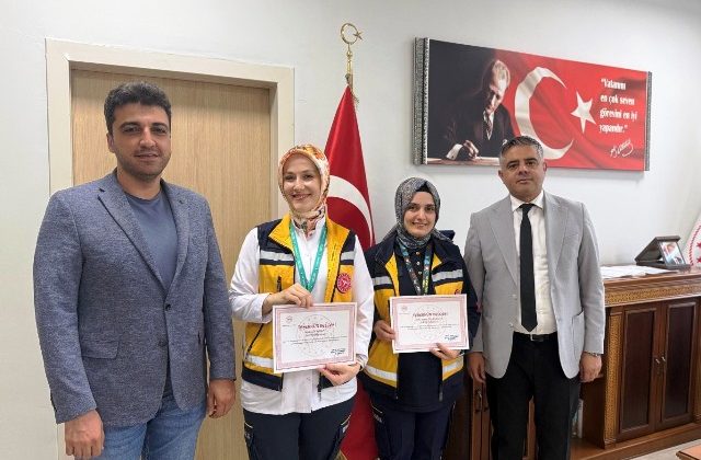 Mardin’de Telefonda Mucize Doğum: 112’nin Yönlendirmesiyle Baba Doğumu Gerçekleştirdi