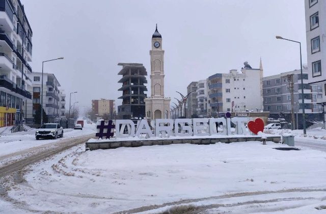 Dargeçit’te kar yağışına karşı yetersiz çalışma