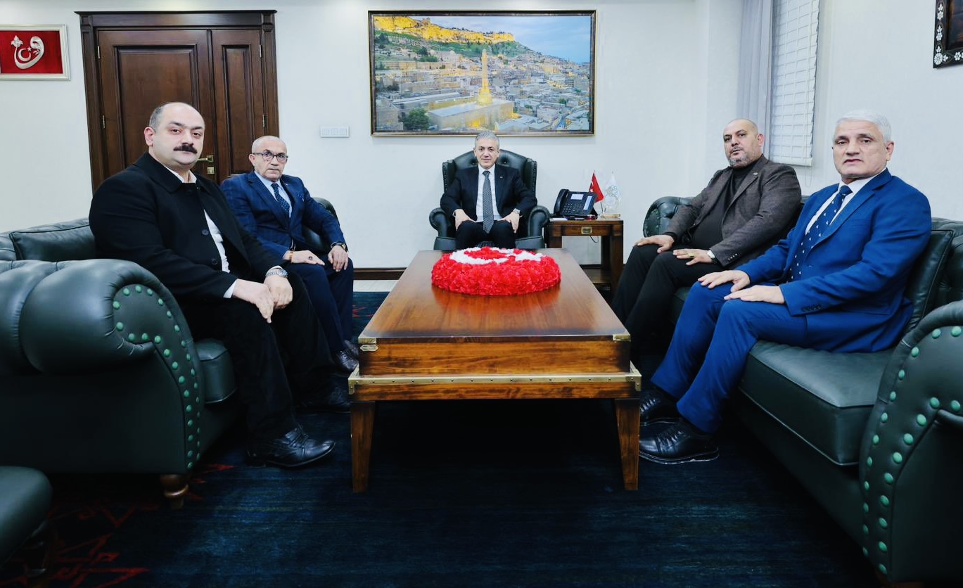 Mardin Engelliler Sosyal Yardımlaşma ve Danışma Derneği yönetimi, Mardin Valisi