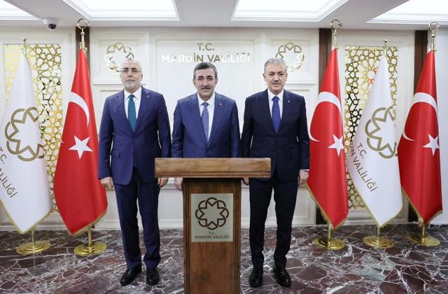 Cumhurbaşkanı Yardımcısı Cevdet Yılmaz Mardin’de