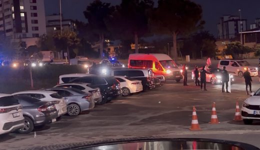 MAÇ ÖNCESİ OTEL ÖNÜNDE YOĞUN SES: PSİKOLOJİK BASKI