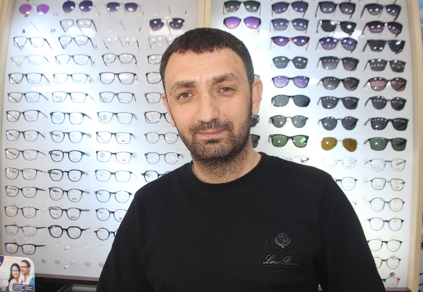 Optisyen Aktolon: Sağlıksız ve standartlara uygun olmayan gözlükler katarakt ve sarı nokta hastalığına neden olabilir