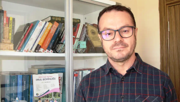 Doç. Dr. Karadaş: Şiddeti besleyen faktörlerin ilki mafyavari diziler, ikincisi sosyal medyadır