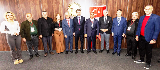 TGK Ailesi Kocaeli’nde Buluştu: Yerel Basının Sorunları Masaya Yatırıldı