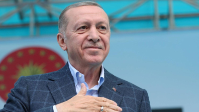 Cumhurbaşkanı Recep Tayyip Erdoğan, Trendyol 1. Lig’e yükselme başarısı gösteren