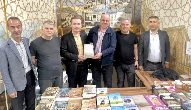 Mardin Kitap Fuarı, yazarlar ve kitapseverleri buluşturmaya devam ederken, Mardin