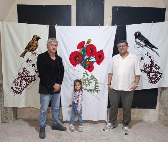 Mardinli sanatçı İbrahim Ayhan, beden, hafıza ve kültürel kimlik üzerine