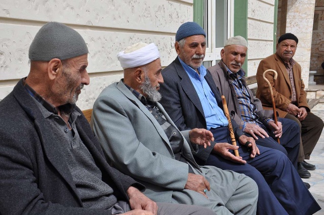 Aile ve Sosyal Hizmetler Bakanı Mahinur Özdemir Göktaş, yaşlılara yönelik