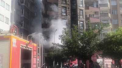 Mardin’in Kızıltepe ilçesinde 8 katlı bir binanın alt katındaki iş