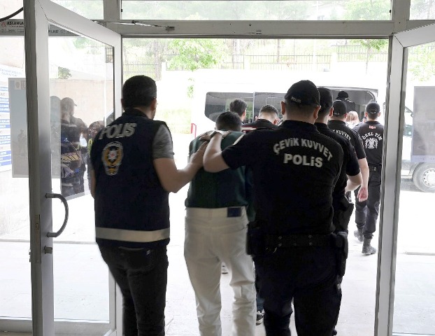 Mardin İl Emniyet Müdürlüğü Asayiş Şube Müdürlüğü ekipleri tarafından, fuhuş