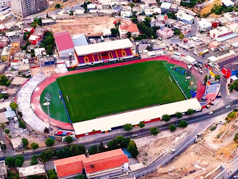 Mardin’de 21 Kasım Şehir Stadı’nda gerçekleştirilen ışıklandırma ve stadyum düzenleme