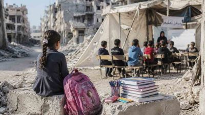Gazze Şeridi’nde yaklaşık 700 bin öğrenci, savaşın ağır yıkımına rağmen