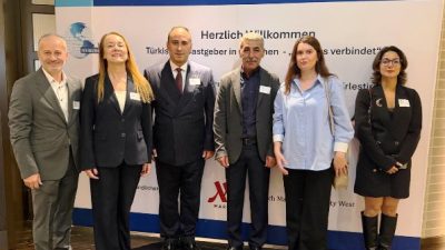 Artuklu Belediyesi Eşbaşkanı Mehmet Ali Amak, Almanya’da düzenlenen uluslararası gastronomi
